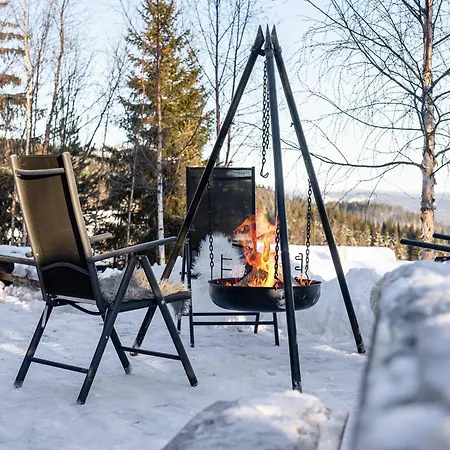 샬레 Th590- Large Ski-in Out With Jacuzzi, Sauna In *